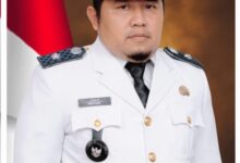 Kerja bakti ini bertujuan untuk menjaga kebersihan lingkungan, terutama di musim hujan yang rawan genangan air dan penyebaran penyakit.