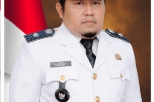 Kerja bakti ini bertujuan untuk menjaga kebersihan lingkungan, terutama di musim hujan yang rawan genangan air dan penyebaran penyakit.