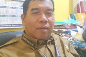 Kepsek SDN Sukaasih III membangunan tempat panggung Seni untuk siswa kreatip.