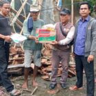 RUMAH WARGA DI KP CILONGOK KELURAHAN PAKUHAJI DI HATAM ANGIN POTING BELIUNG.