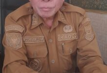 Tetapi juga dalam perilaku sehari-hari di lingkungan keluarga dan masyarakat.