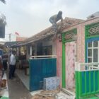 BEDAH RUMAH KECAMATAN NEGLASARI 68 RUMAH 7 KELURAHAN  BAHAN BANGUNANYA ASAL ASALAN.
